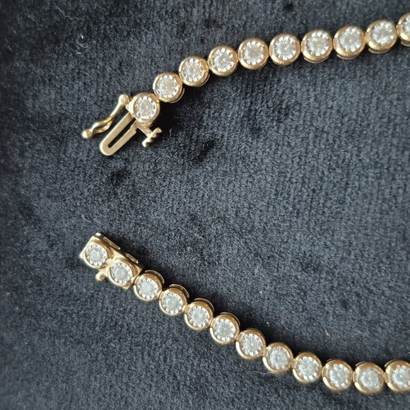 Tennis Bracelet - Picture 2 of 7